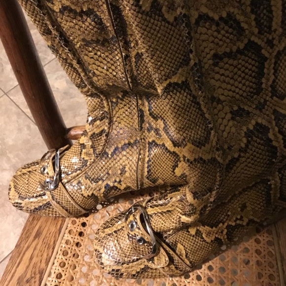 Kate Spade python boots 9 but fit 8.5 LAST CHANCE - Picture 1 of 7